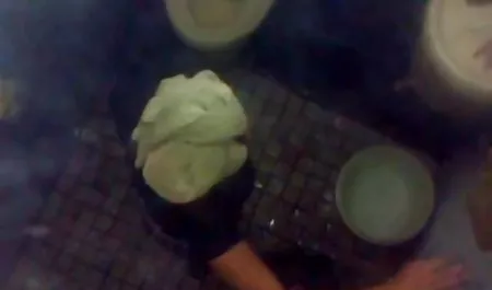 سبزه زیبا برای دوربین عکس سکس کوس مودار