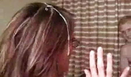 سبزه داشتن رابطه جنسی در کنار عکس سکسی پشمالو استخر