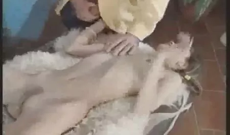 سه عكس سكسي كوس نفر با تشویق کنندگان