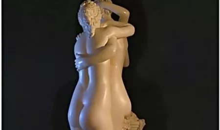 فریاد عمیق یک دختر سیاه عكس كون الكسيس پوست