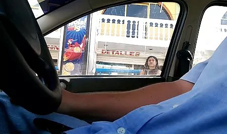 دانش آموز عكس كس سكس دختری را در خانه خود گرفت